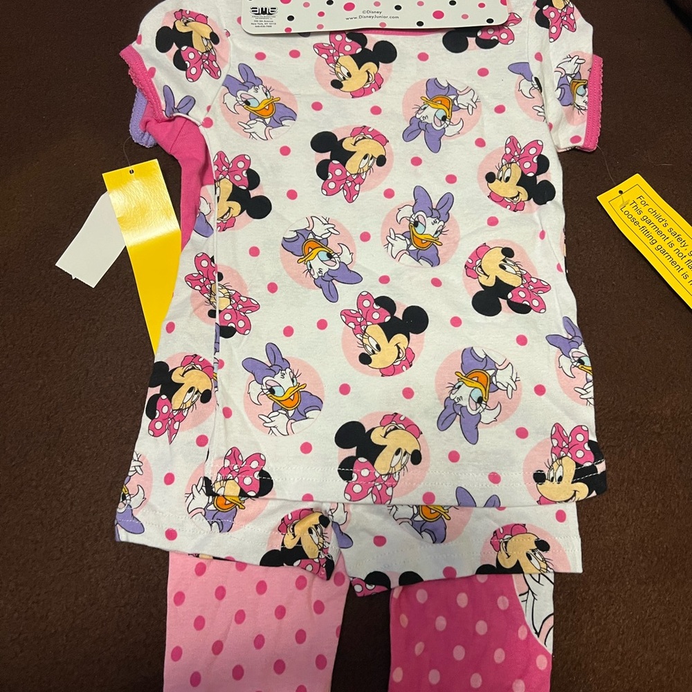 Disney Minnie Mouse and Daisy Duck Pink Sleepwear Set
Size4T new! - Picture 5 of 6